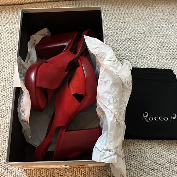 Rocco P Oleo Persia Red Suede Heels - Picture 6 of 7